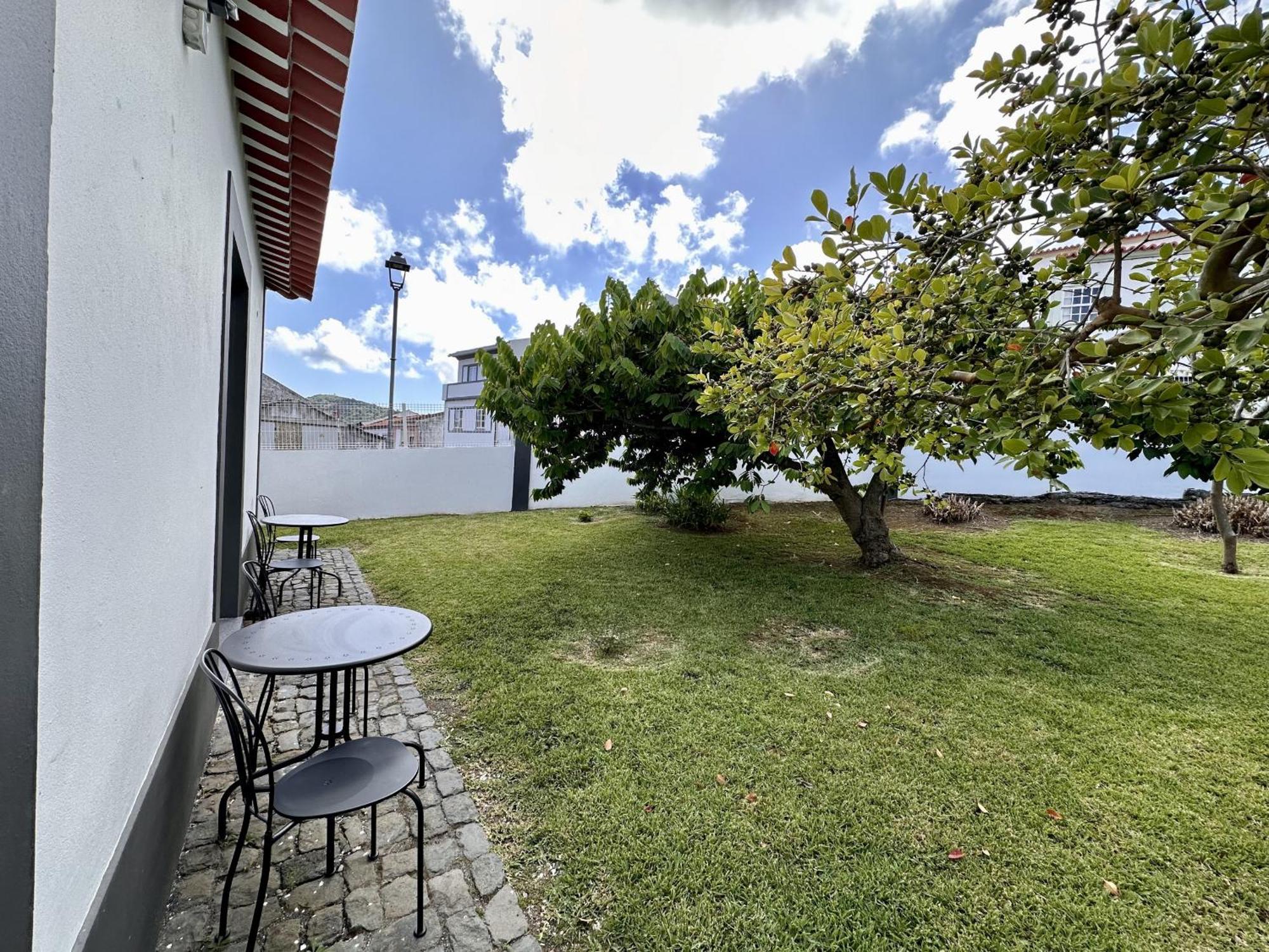 Angra Charming Suites By Seewest Angra do Heroísmo Zewnętrze zdjęcie