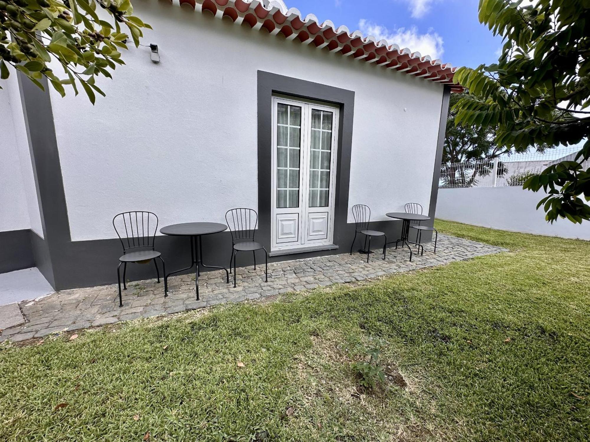 Angra Charming Suites By Seewest Angra do Heroísmo Zewnętrze zdjęcie