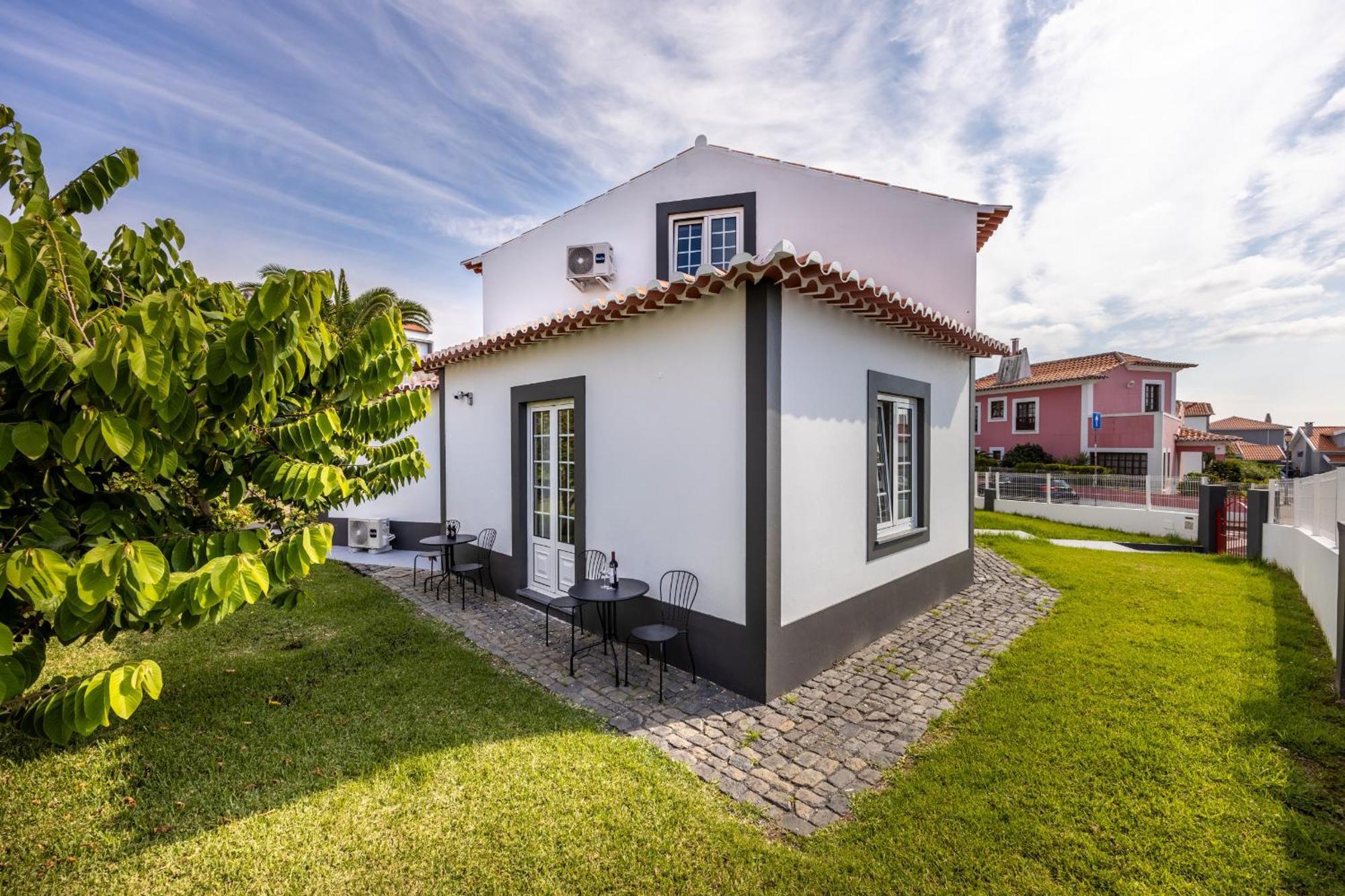 Angra Charming Suites By Seewest Angra do Heroísmo Zewnętrze zdjęcie